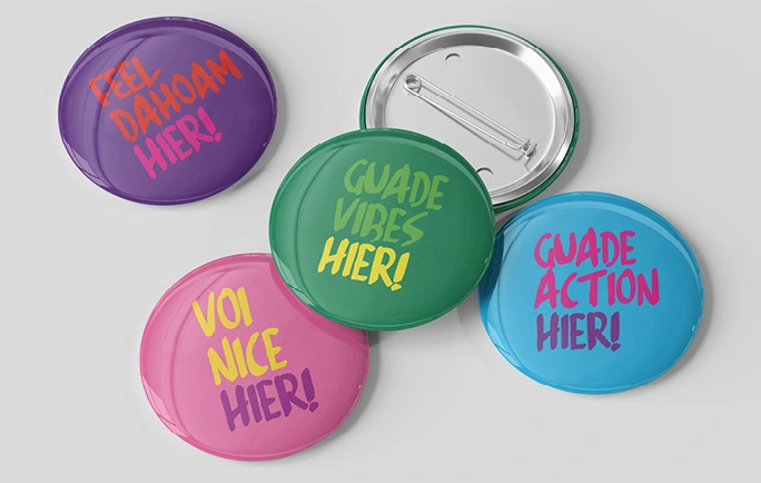 Referenz zum Ankommensforum. Mehrere Ansteckbuttons