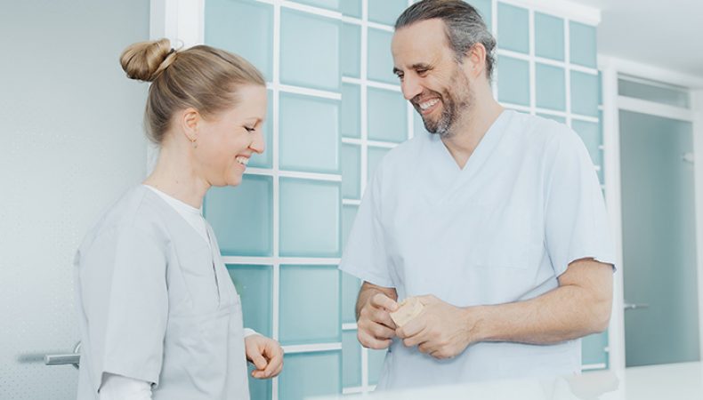 Zahnarztpraxis Dr. Schwarzfischer Praxisbild Zahnarztpraxis Dr. Schwarzfischer Praxisbild